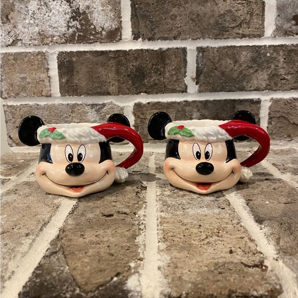 Disney Parks Set Of Two Mickey Mouse Mug 6 oz. Cup Santa Hat Mini-Mug Christmas